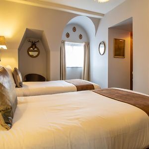 Habitación Estándar con 2 Camas Individuales